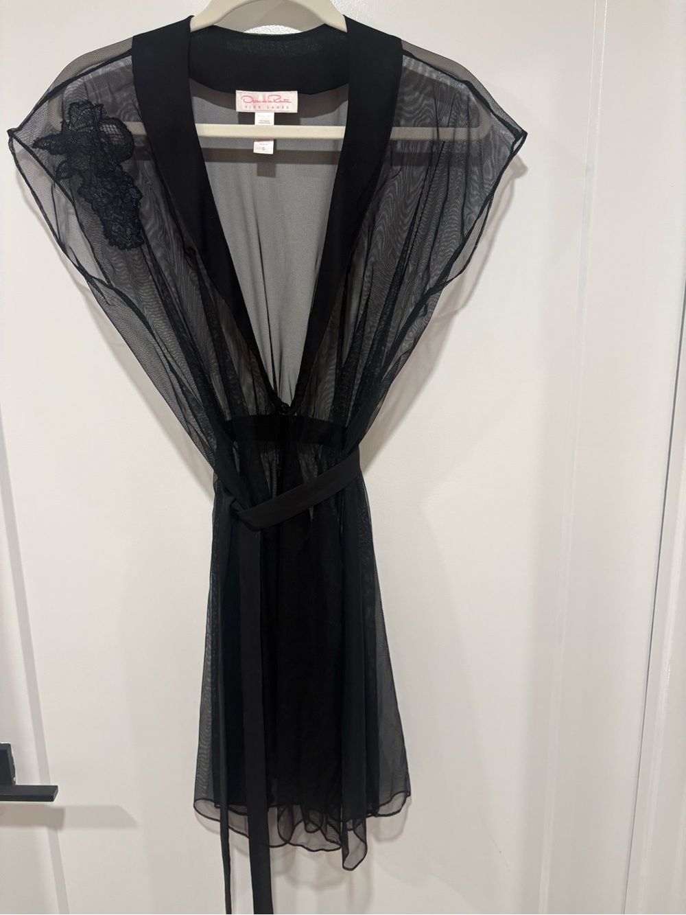 Oscar de la Renta Black Sheer Mesh Robe with Satin Trim and Lace Applique